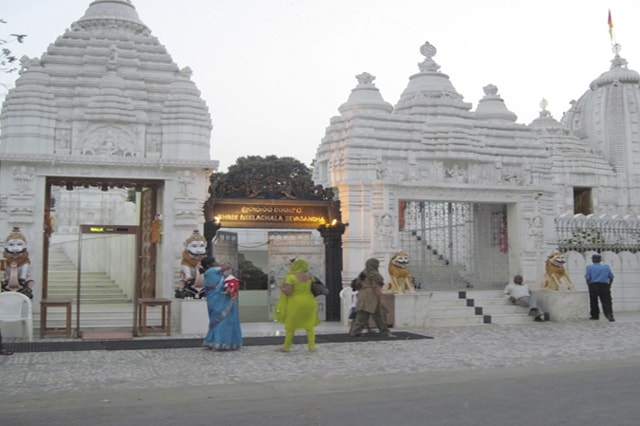 ace hydra crane dealer in darbhanga